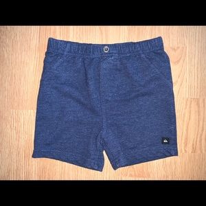 Quicksilver 24m shorts